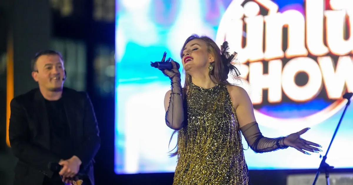 Trabzon’da ‘Ünlü Show’ ile Nostaljik Gece!
