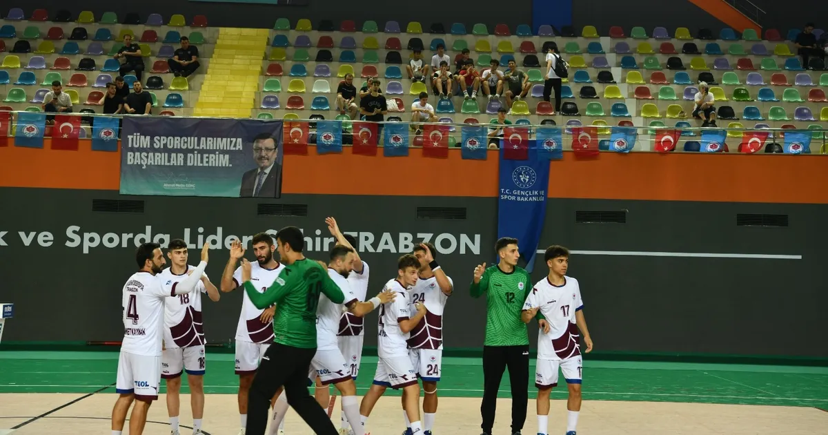 Trabzon Hentbol, Ankara’yı Farklı Geçti!
