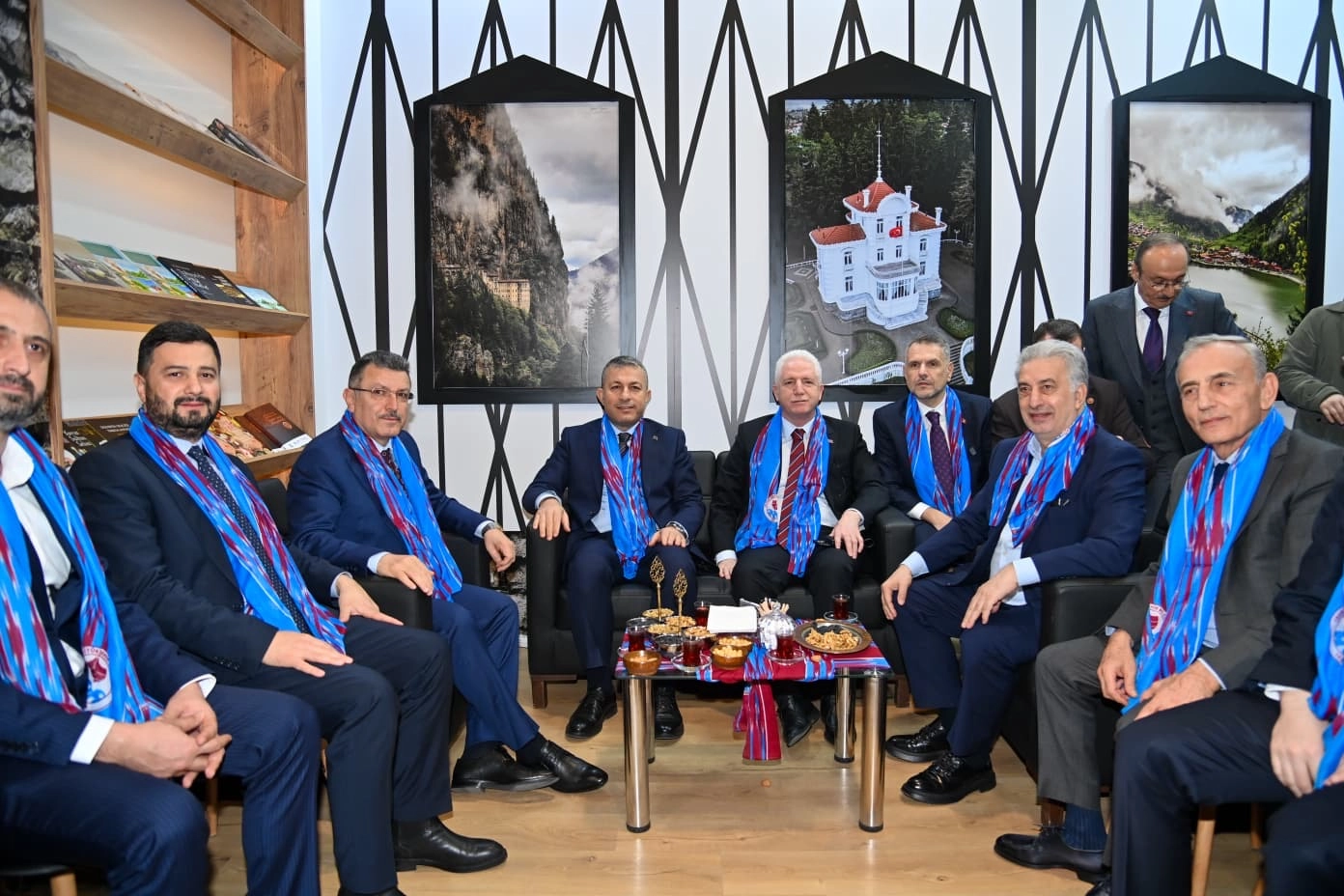 Trabzon İçin Gece Gündüz Çalışıyoruz!
