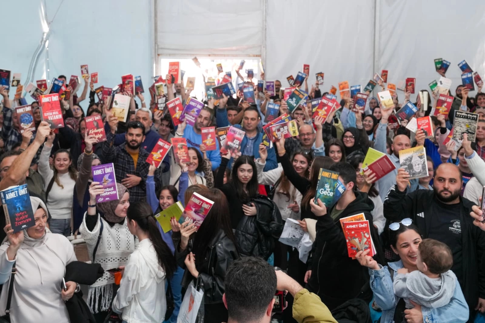 Trabzon Kitap Günleri: Kitapseverlere Yoğun İlgi!