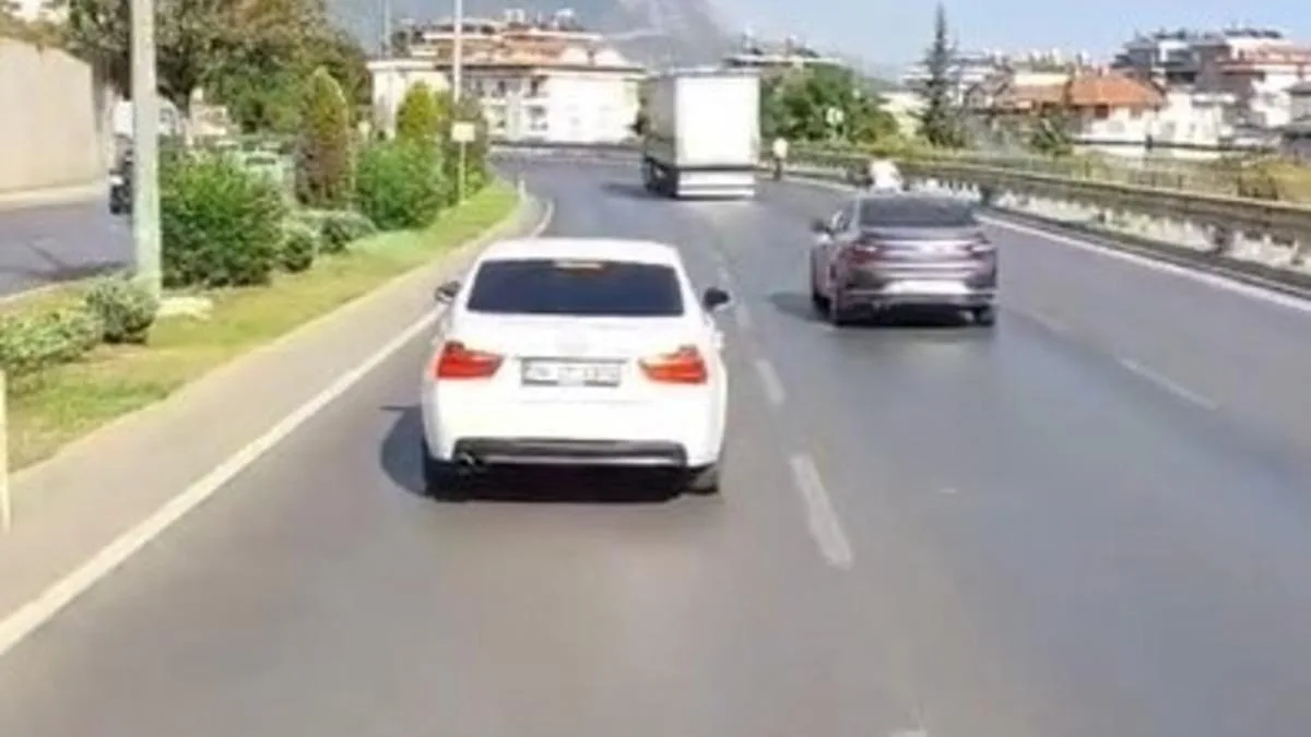 Trafik Kazasında İtfaiye Aracına Engel Olayı!