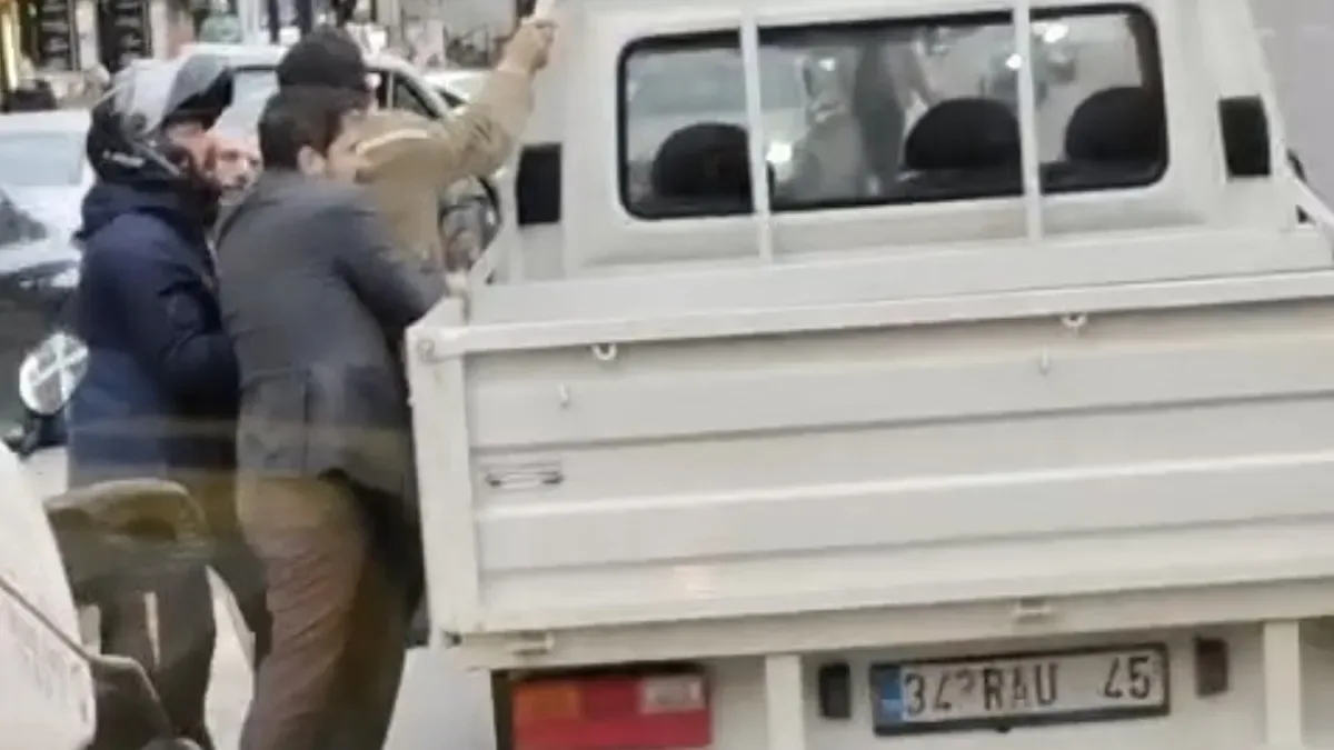 Trafikte Kavga: İki Sürücü Gözaltına Alındı!