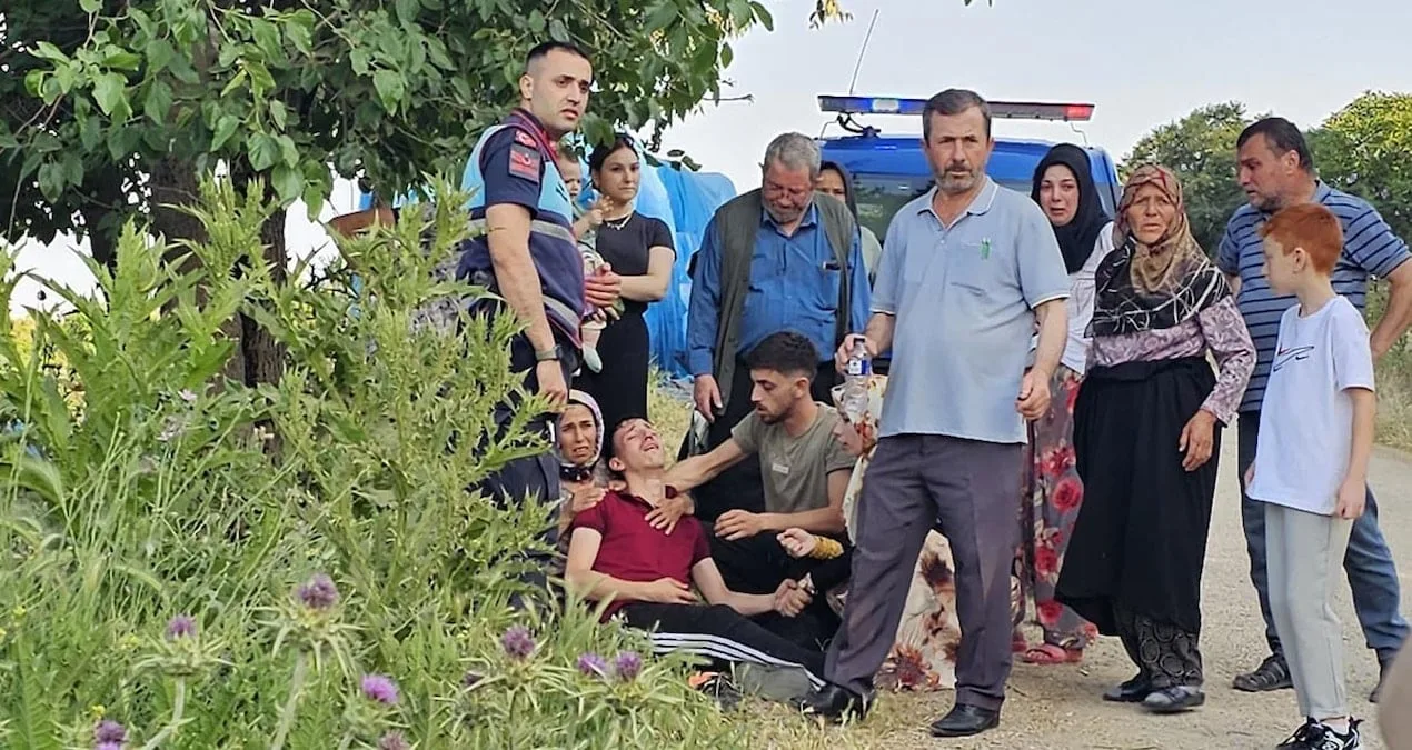 Traktör Römorku 10 Metreden Yuvarlandı: Çocuk Yaralı!