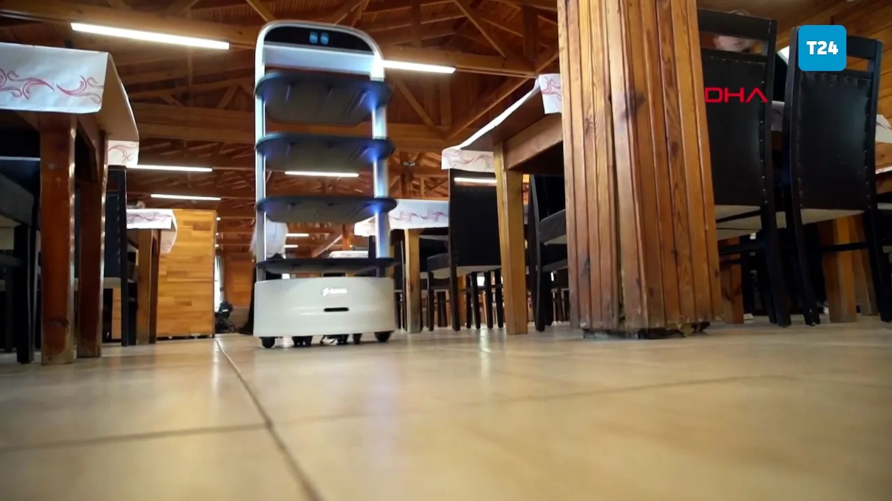 Trakya Üniversitesi’nde Robot Garson Dönemi!