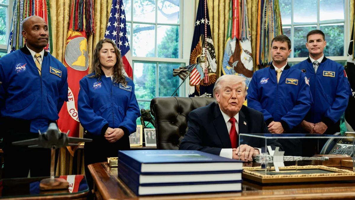Trump, Ay’a Dönüş ve UFO Dosyalarını Açıkladı!