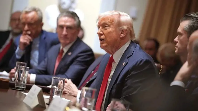 Trump: Dünya için Tehlikeli Bir Gangster!