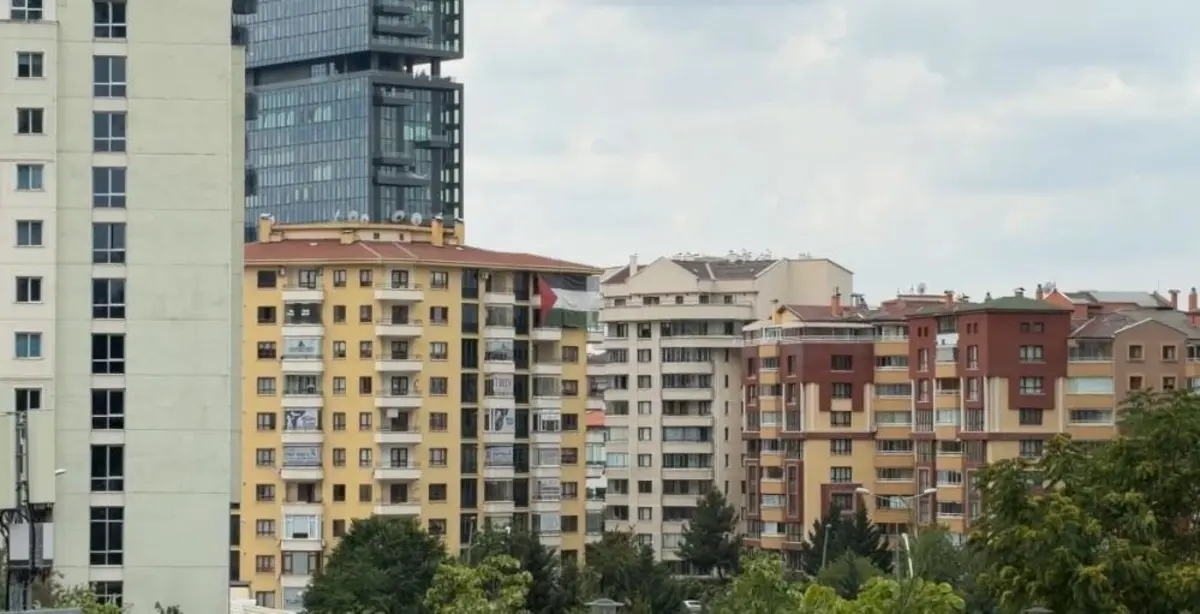 Trump ın otelinin karşısında Filistin bayrağı! Gören bir daha baktı 2