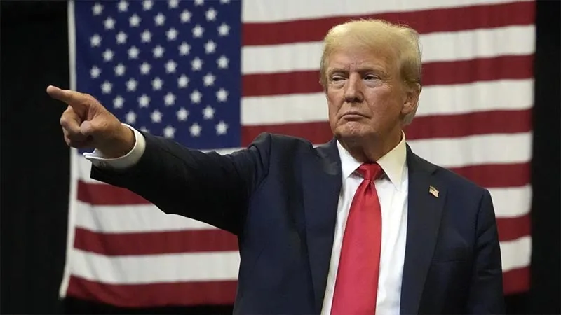 Trump’tan İran’a Sığınma Çağrısı ve Savaş Açıklamaları