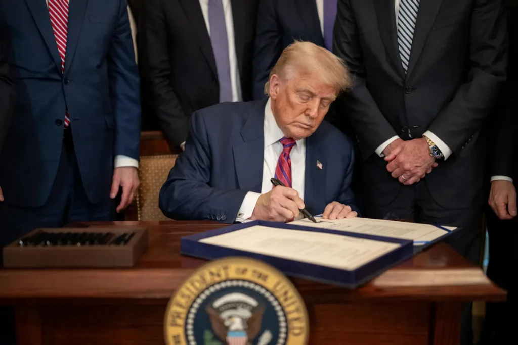 Trump’tan Zelenskiy’ye Sert Eleştiriler ve Barış Vurgusu