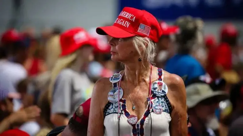 Trump ve Carlson’dan Savaş Karşıtı Sesler