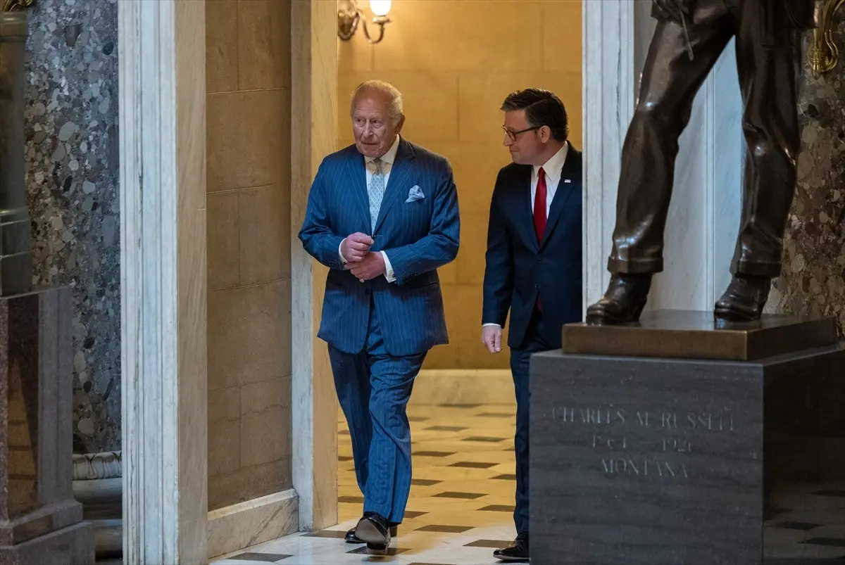 İngiltere Kralı Charles tan Trump a olay sözler! Salon buz kesti: