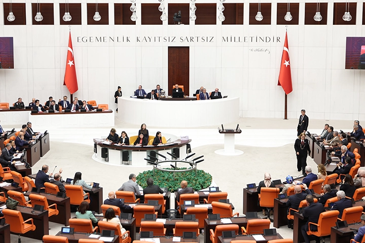 TSK’da Yeni Düzenlemeler: Uzman Erbaşlar ve İstihdam