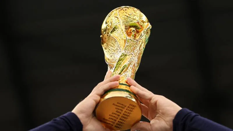 Tuğrul Akşar: Futbol Ekonomisinin Öncüsü