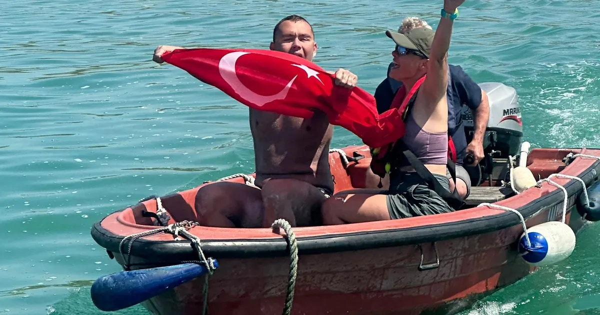 Tuna Tunca, Manş’ı Geçerek Tarih Yazdı!