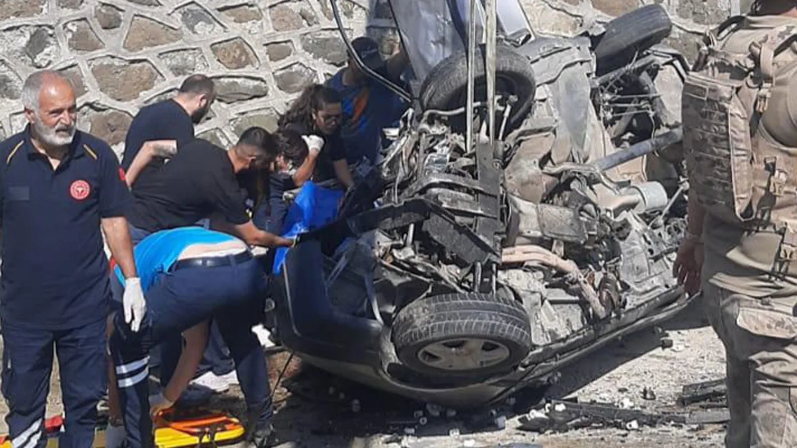 Tunceli’de Kaza: 7 Yaralı, İki Araç Kafa Kafaya Çarpıştı