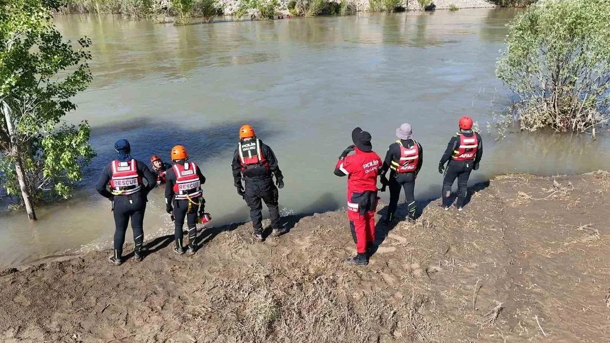 Tünel Çıkışında Feci Kaza: 1 Ölü, 1 Kayıp!