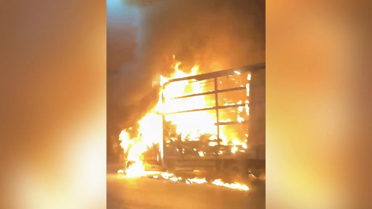Tünelde Kamyon Yangını, Trafik Kaosu Yarattı!