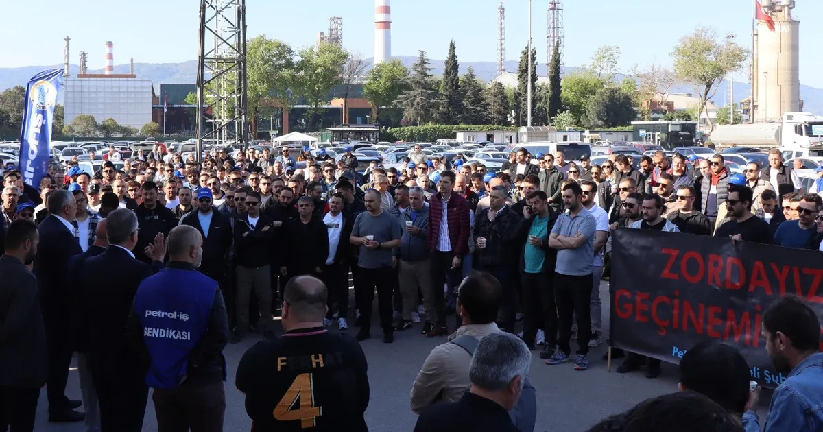 TÜPRAŞ İşçilerine İzmit’ten Sıcak Destek Geldi!