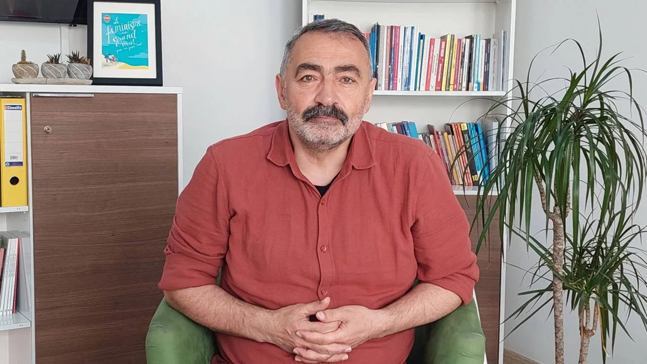 Turgut Öker: Alevilere Saray’dan Temsilci Olmaz!