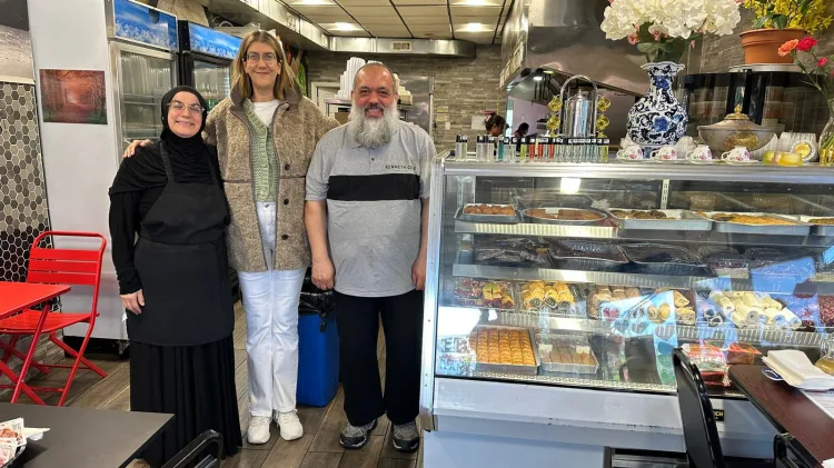 Türk Aileye Amerikalılardan Destek, Türklere Kırgınlık