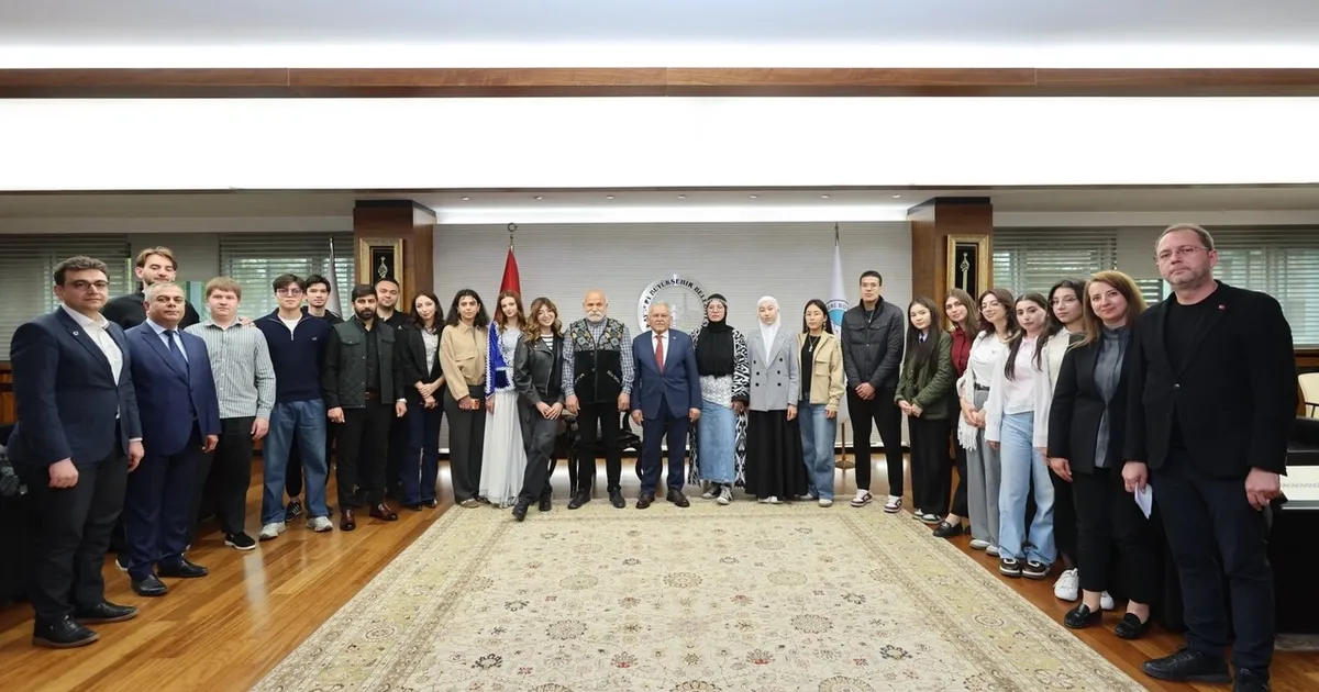 Türk Dünyası Gençleri’nden Büyükkılıç’a Ziyaret