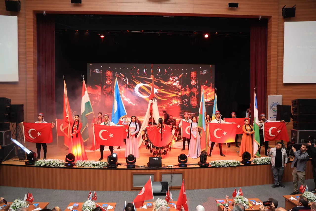Türk Dünyası Şair ve Yazarlar Buluşması Geliyor!