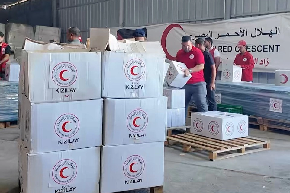 Türk Kızılayı Gazze’ye Yardım Gönderiyor!