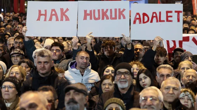 Türkiye’de Sosyal Dönüşüm: Hayatta Kalma Mücadelesi