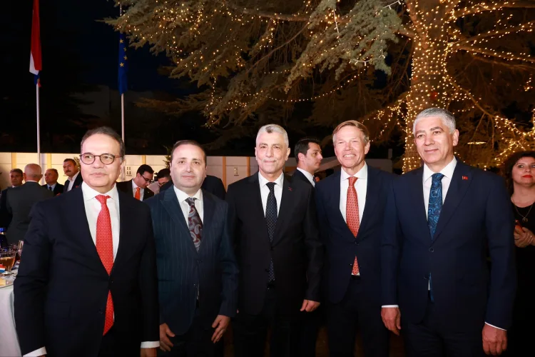 Türkiye-Hollanda Ticaret Hedefi: 15 Milyar Dolar!