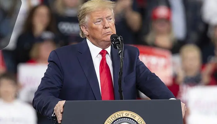 Trump'tan tüm ülkelere ek gümrük vergisi!