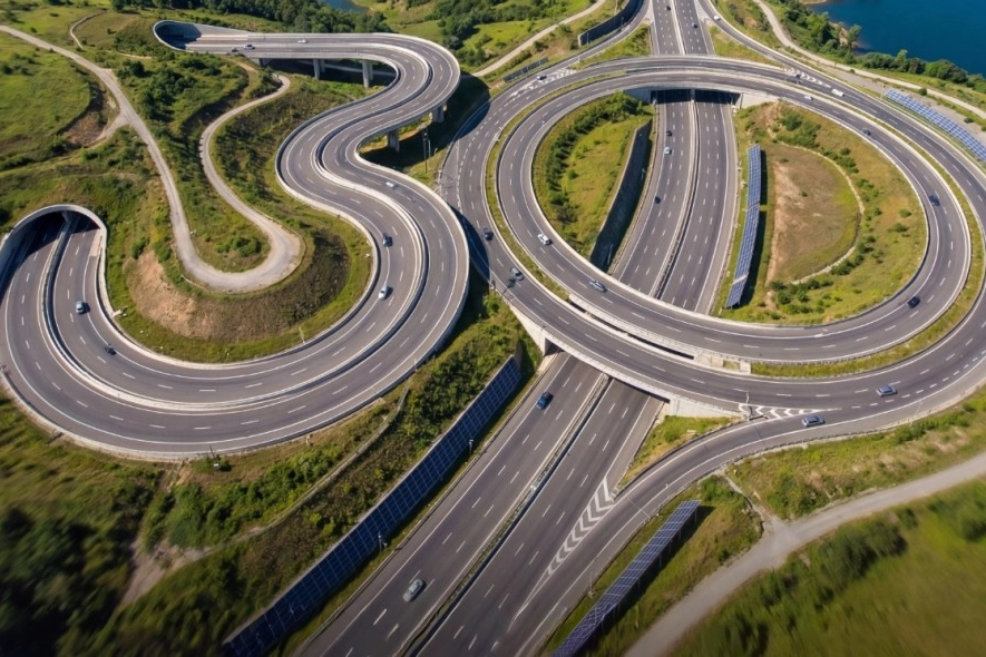Türkiye’nin Bölünmüş Yolu 30 Bin Kilometreyi Geçti!