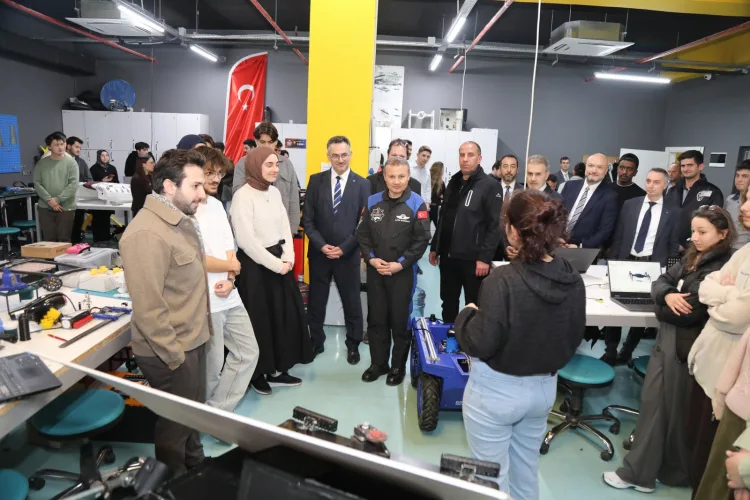 Türkiye’nin İlk Astronotu Gençlerle Buluştu