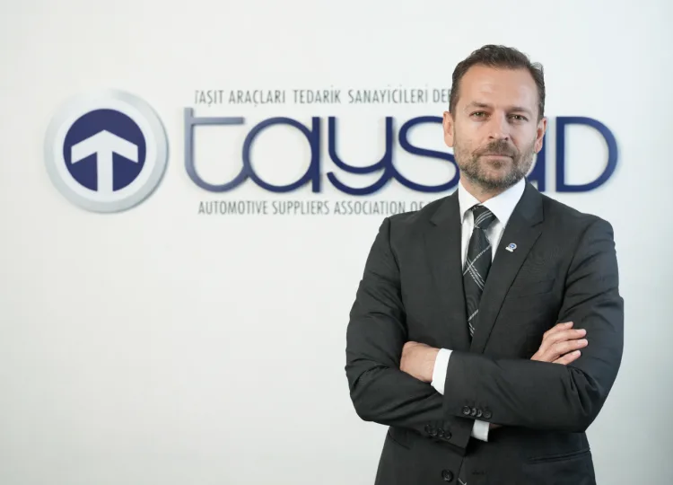 Türkiye Otomotiv İhracatı Büyüyor, Üretim Düşüyor