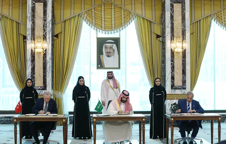 Türkiye, Suudi Arabistan ve Pakistan’dan Savunma Anlaşması