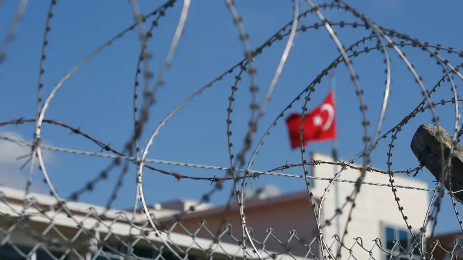 Türkiye ve Fransa, Cezaevlerinde Zirvede!