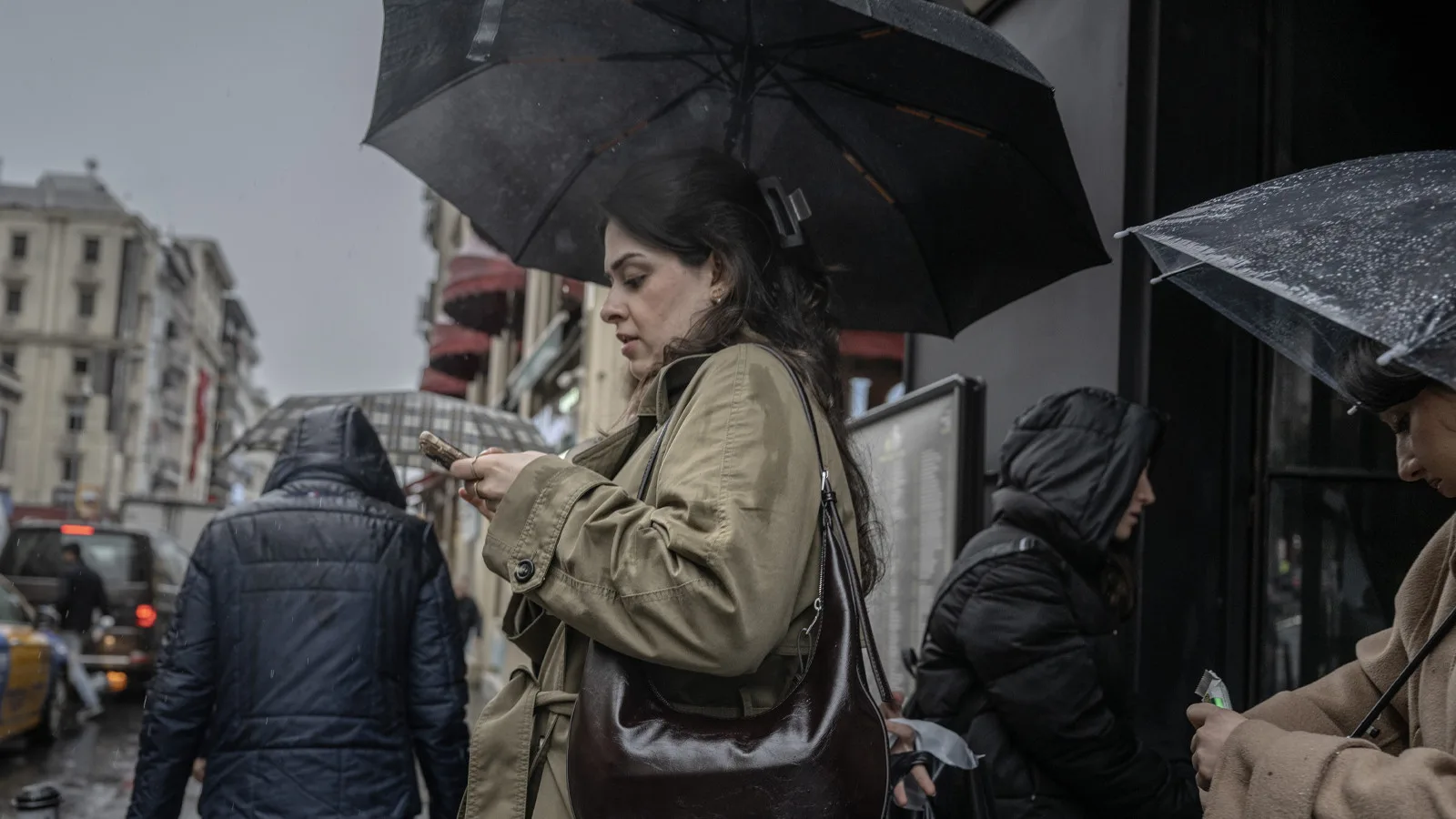 Türkiye’yi Yağış Dalgası Sarıyor: Dikkat!