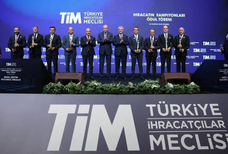 Türkiye Yüzyılı: İhracatta Rekor ve Hedefler