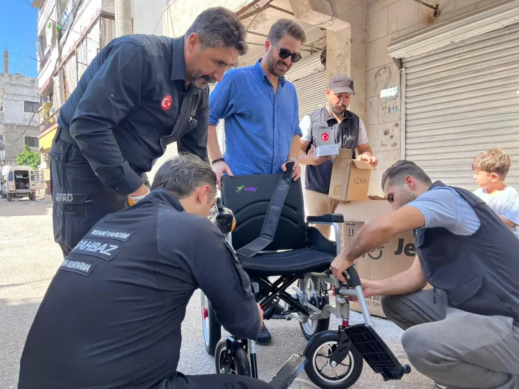 Türkmenlere Akülü Sandalye Desteği!
