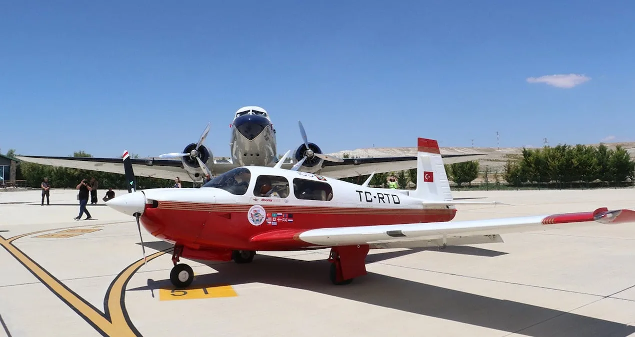Uçak Kazası: Pilot ve Yolcu Hayati Tehlikede!
