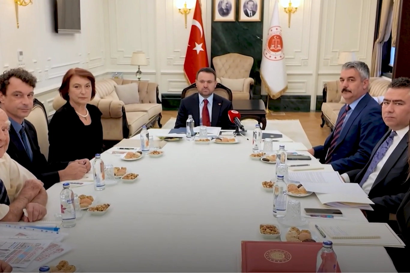 Uğur Mumcu’nun Ailesi ile Bakan Gürlek Görüşmesi