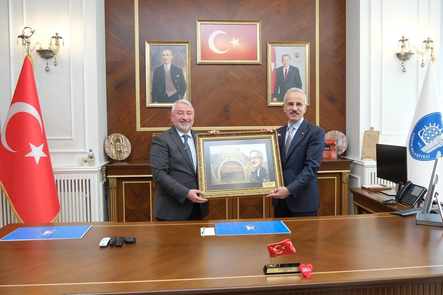 Ulaştırma Bakanı Uraloğlu’ndan Çorum’a Ziyaret!