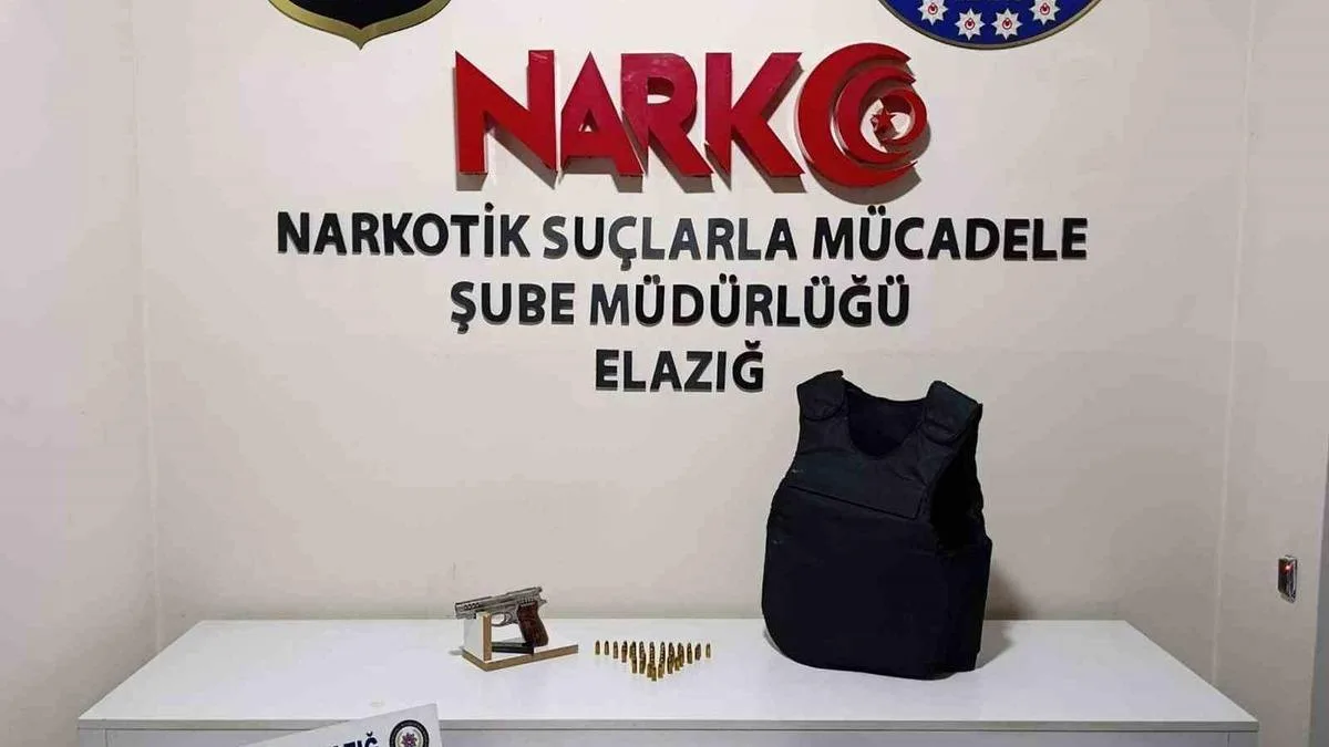 Uludağ’da Bahar Yerine Kar, Ayılar Yiyecek Arıyor!