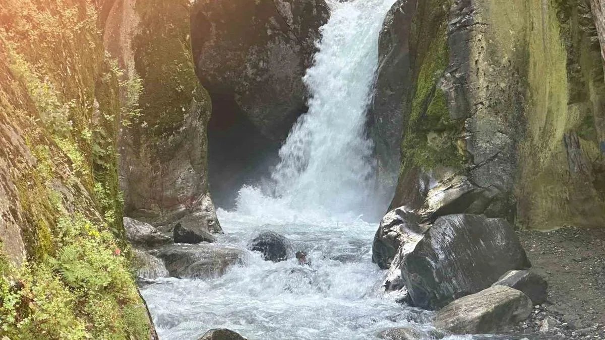 Uludağ’daki Şelale, Kar Erimesiyle Canlandı!
