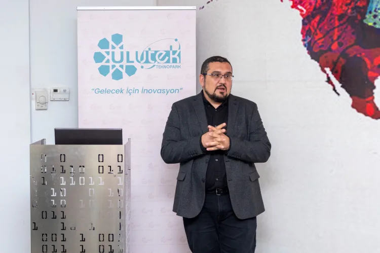 ULUTEK’te Girişimcilere Destek Semineri Düzenlendi