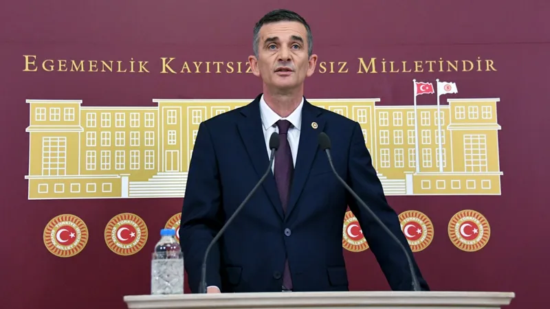 Ümit Dikbayır: Erdoğan’dan AKP Teklifi Geldi