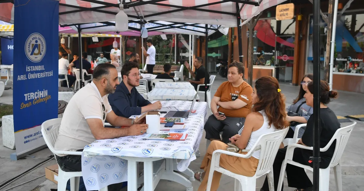 Üniversite Adaylarına Beylikdüzü’nden Destek!