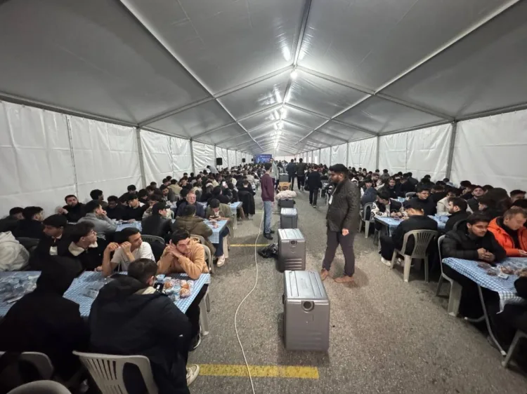 Üniversiteler Kampüsü’nde Ramazan Kardeşliği