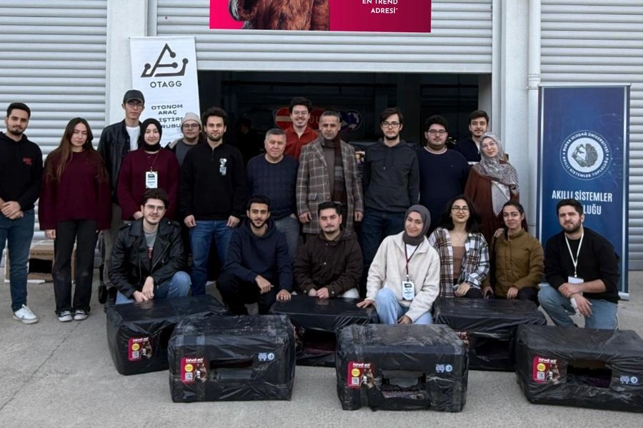 Üniversiteliler Sokak Hayvanları İçin Yuvalar Yaptı!