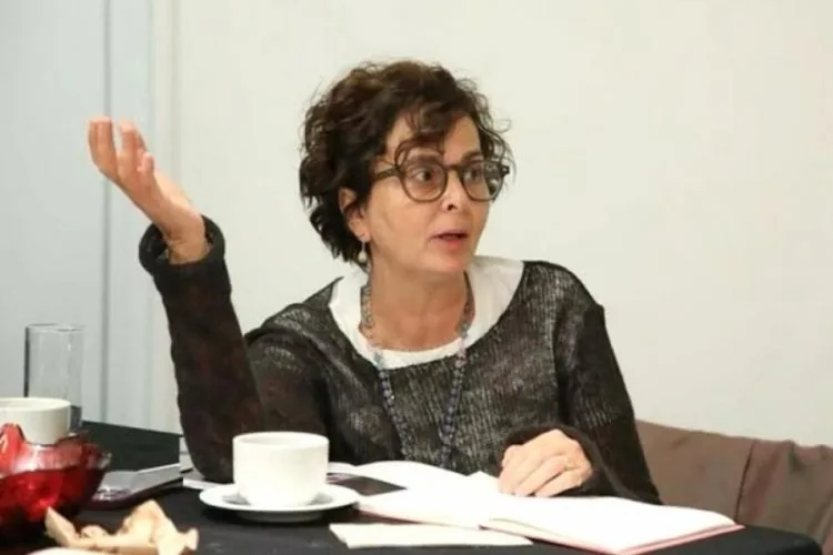 Ünlü Olmak İsteyen Kızlara Uyarı: Dikkat!