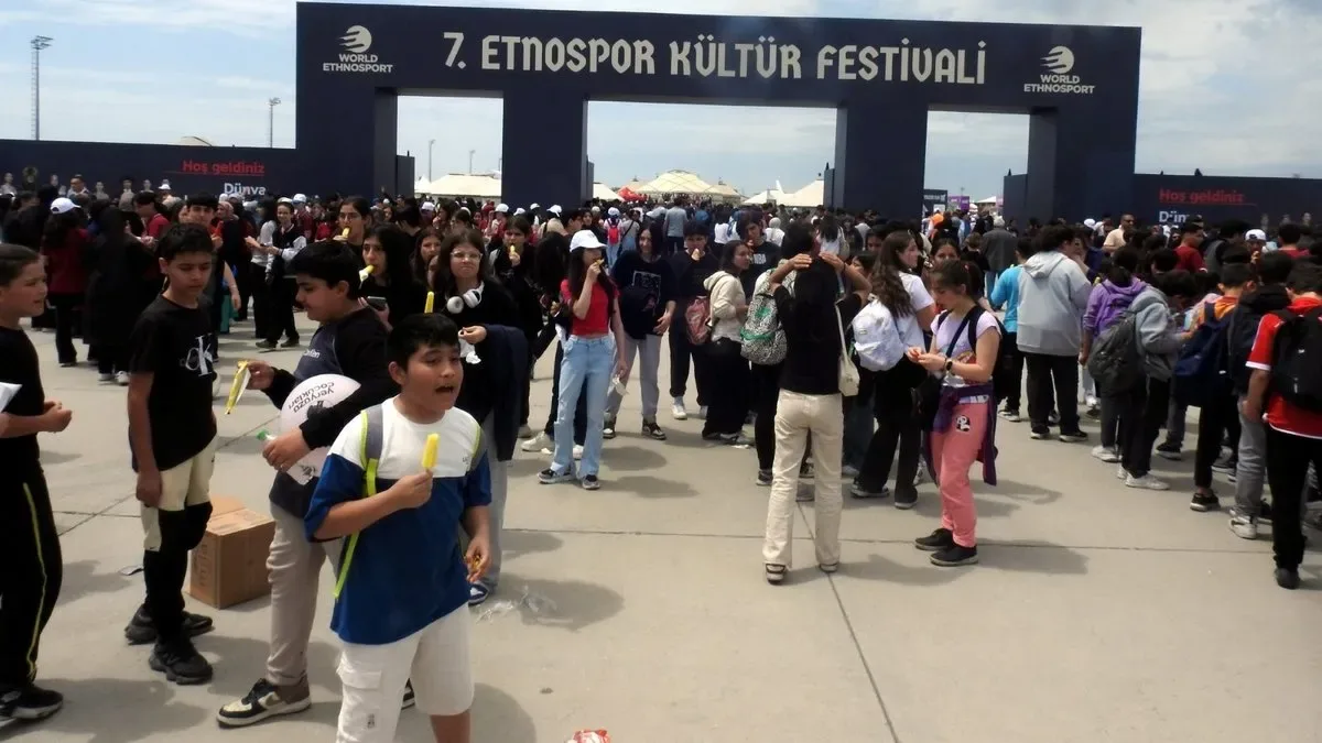 Unutulmaya Yüz Tutan Sanatlar Gençlerle Buluştu
